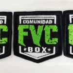 vista de frontal 100 Etiquetas FVC BOX